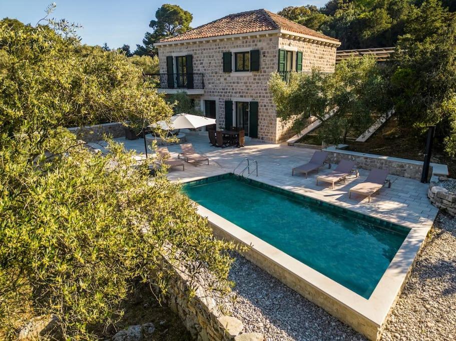 Vlamar - New Luxury House
